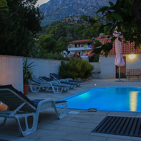 בית נופש Peaceful Oasis With Pool