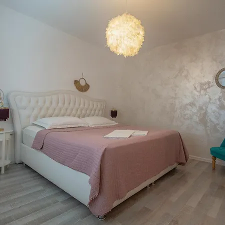 בית נופש Peaceful Oasis With Pool *