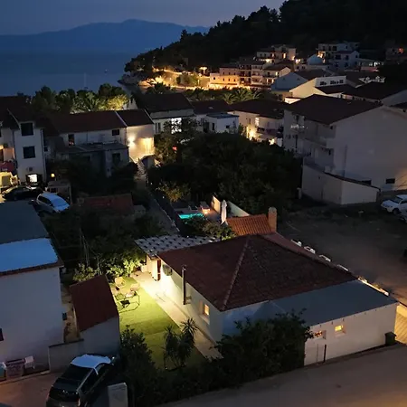 Peaceful Oasis With Pool * Drvenik (Split-Dalmatia)