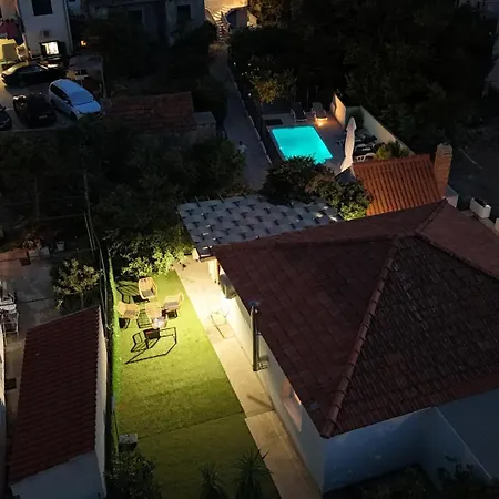 Peaceful Oasis With Pool Feriehus *